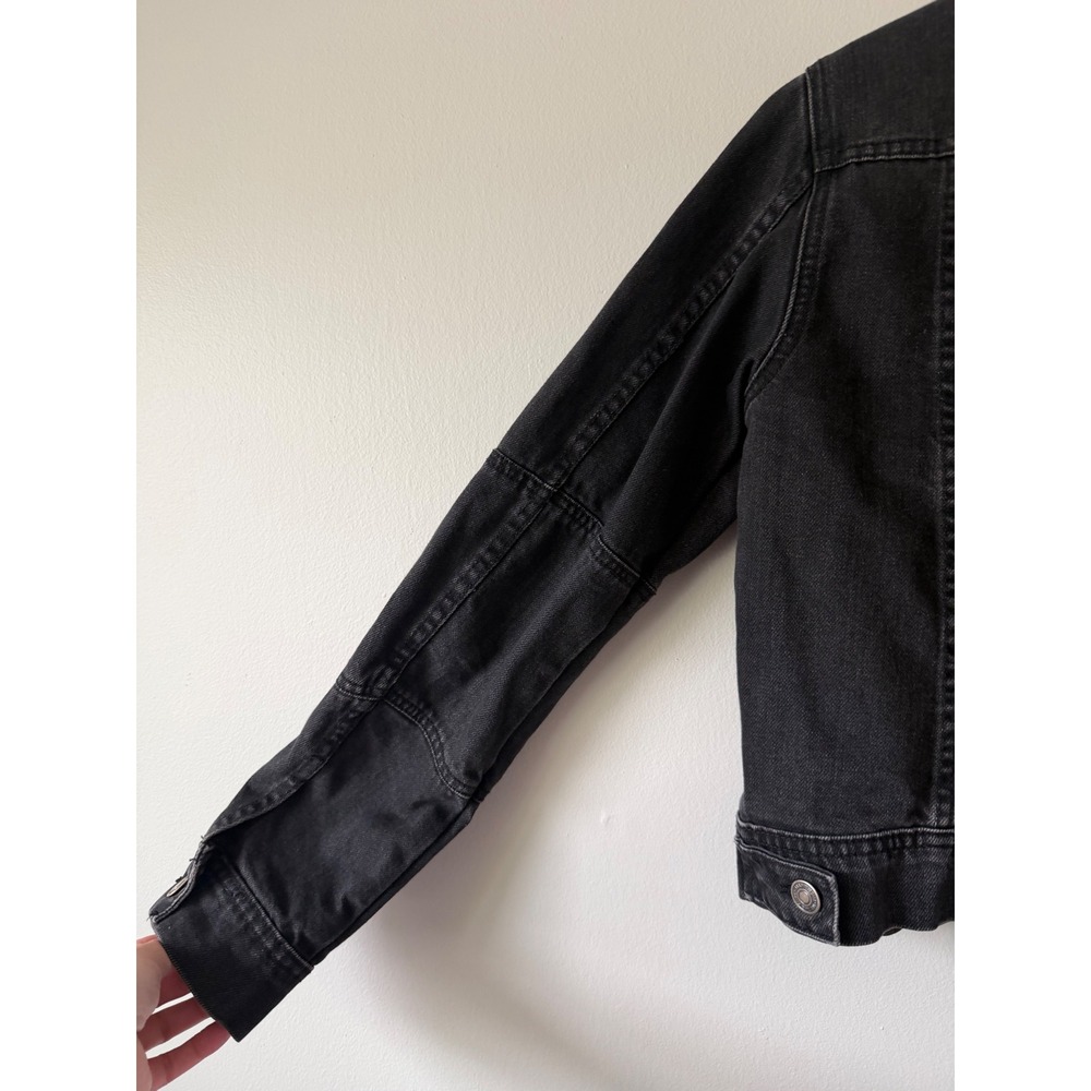 Free People Denim Jacket XS Black Cropped Faded Trucker Boho Edgy Grunge - Picture 9 of 14